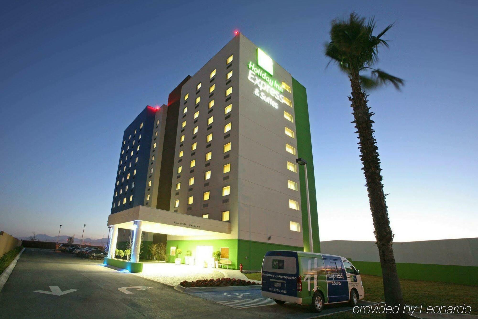 Holiday Inn Express & Suites Monterrey Aeropuerto, An Ihg Hotel Extérieur photo